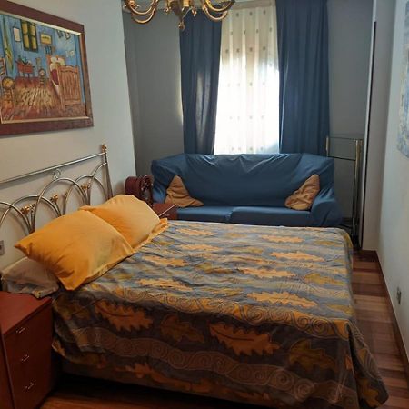 דירות Preciosa Casa En קסטרו אורדיאלס מראה חיצוני תמונה