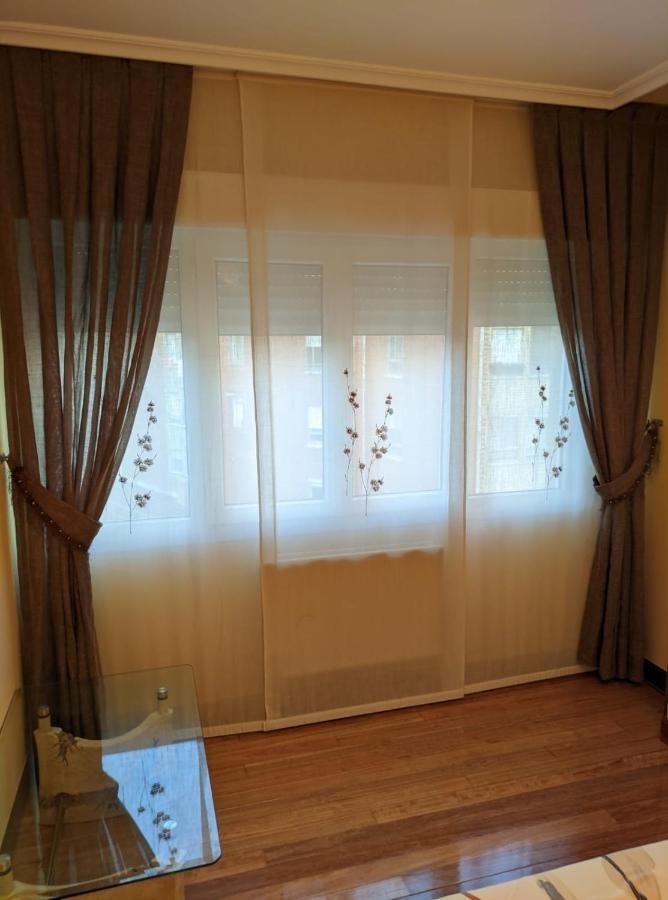 דירות Preciosa Casa En קסטרו אורדיאלס מראה חיצוני תמונה